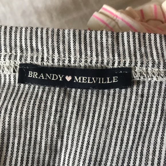 Off the shoulder top - Picture 4 of 4